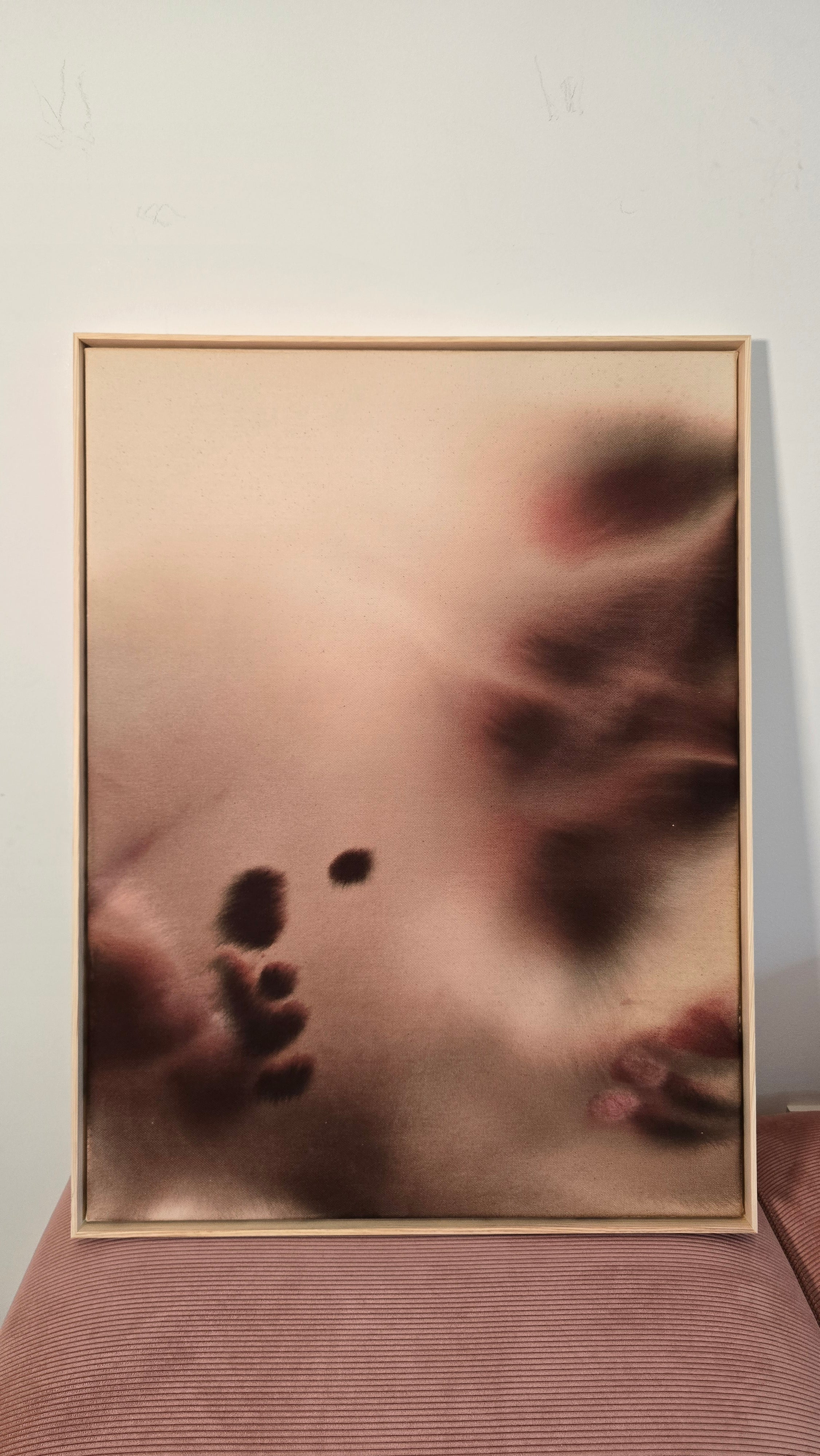 Fading Touch · 80 × 60 cm