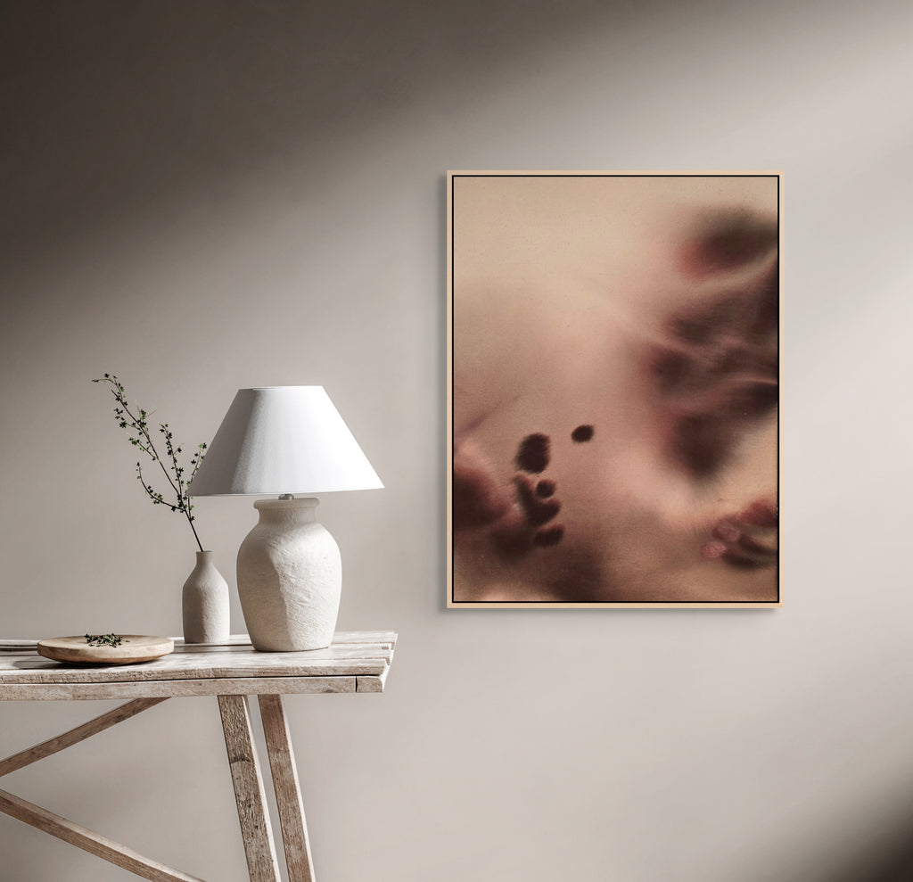 Fading Touch · 80 × 60 cm